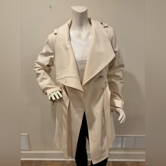 Guess Wool Blend Asymmetrical Cream Colored Wrap Coat, Size XL - Picture 3 of 16